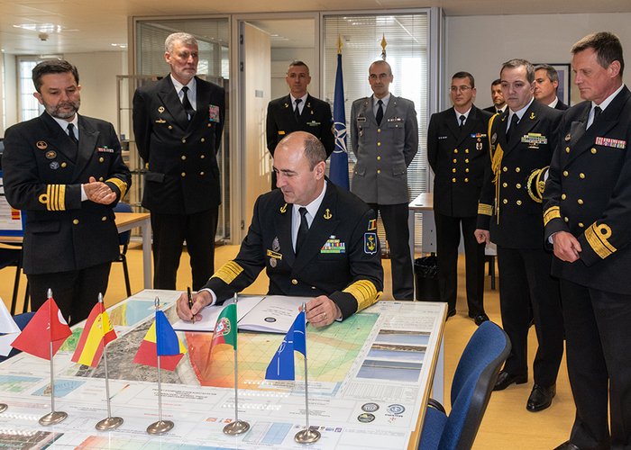 Chief of the Romanian Naval Forces Visits the Hydrographic Institute