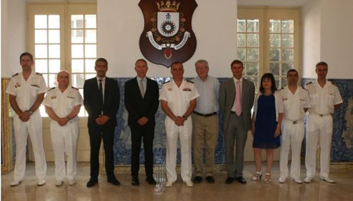 20150715 IH recebe Diretor geral Hidrografico Oceanografico Marinha Francesa