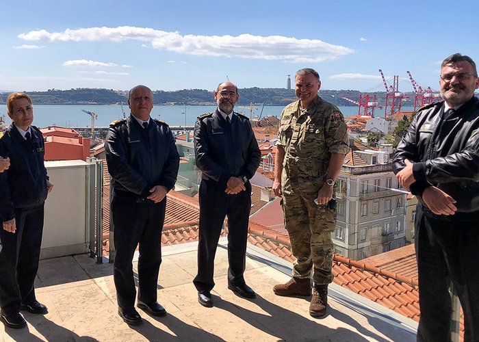 IH recebeu a visita do Brigadeiro-general Poul Primdhal