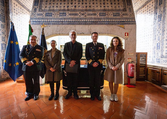 Instituto Hidrográfico e Faculdade de Belas-Artes celebram protocolo