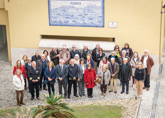 Instituto Hidrográfico recebe visita de 30 alunos da Universidade Sénior 