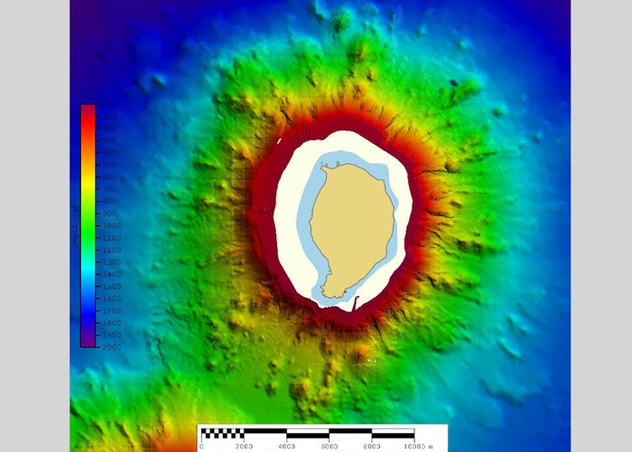 Modelo batimétrico em redor da Ilha do Corvo