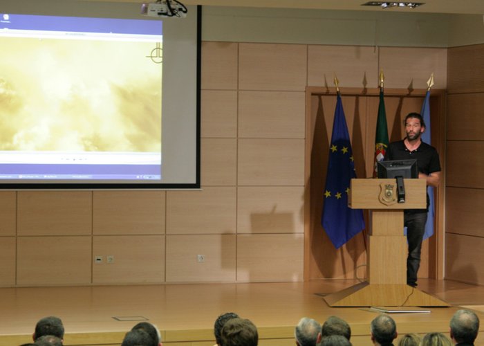 Sessão“ O Hidrográfico e o mar da Nazaré” no Instituto Hidrográfico 