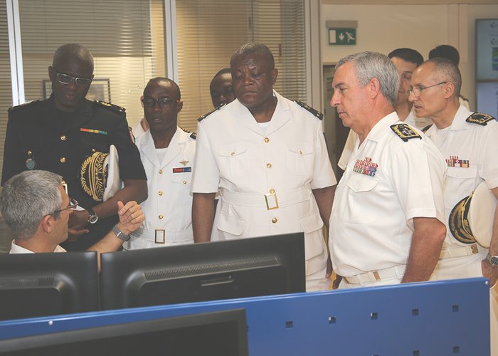 Visita ao IH do Estado-Maior da Marinha Nacional da Costa do Marfim.